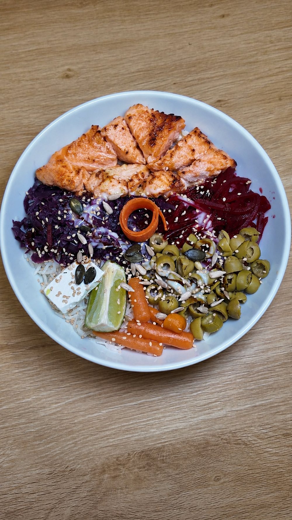Bowl mit Lachs